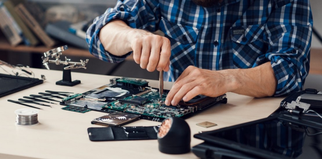 computer-repairing-in-dubai